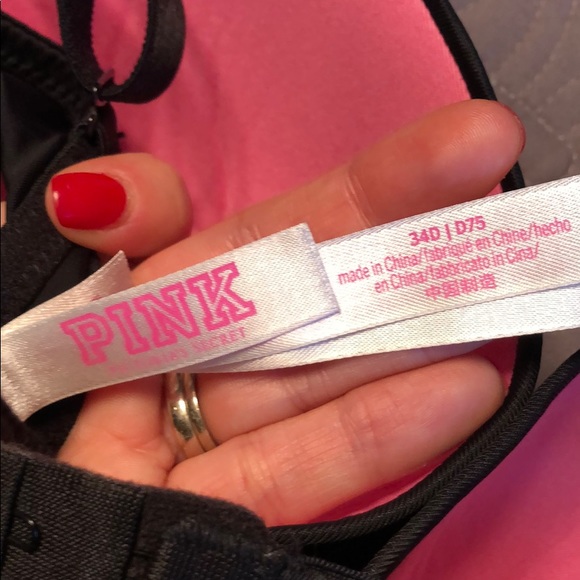 VS Bra - Picture 3 of 3